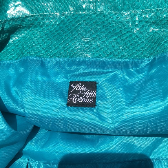 Saks Fifth Ave Tote Bag - Picture 2 of 5